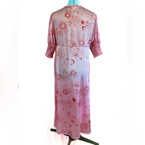 Neon Rose Ruched Bust Midi Tea Dress In Pink Red Celestial Satin Size XL… - Picture 6 of 14